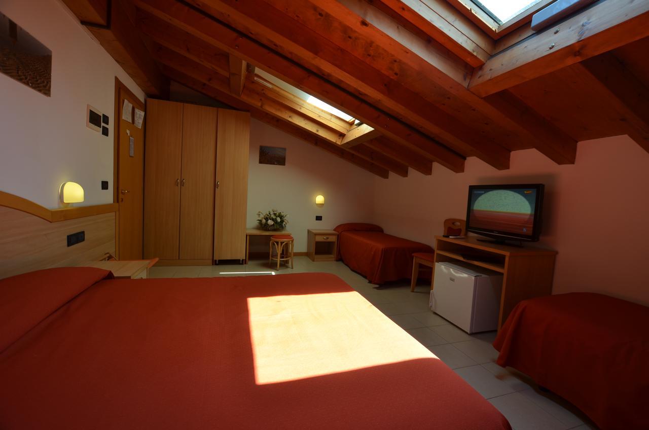 Hotel Tivoli Lignano Sabbiadoro Luaran gambar